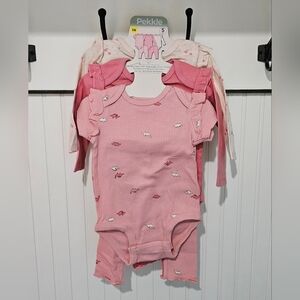 Pekkle Pink and Cream Dinosaur Print Baby 5 Piece Set, New with Tags, 6 Months